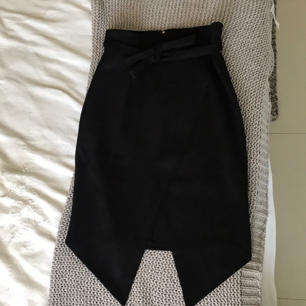 Black Skirt Velvet